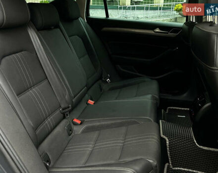 Серый Фольксваген Пассат, объемом двигателя 1.97 л и пробегом 259 тыс. км за 23999 $, фото 19 на Automoto.ua