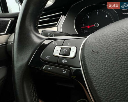 Сірий Фольксваген Пассат, об'ємом двигуна 1.97 л та пробігом 299 тис. км за 18450 $, фото 35 на Automoto.ua