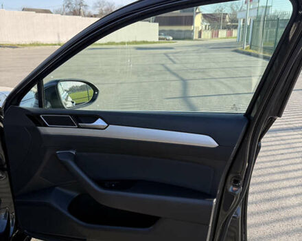 Сірий Фольксваген Пассат, об'ємом двигуна 2 л та пробігом 221 тис. км за 16500 $, фото 27 на Automoto.ua