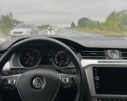 Серый Фольксваген Пассат, объемом двигателя 1.6 л и пробегом 214 тыс. км за 18300 $, фото 3 на Automoto.ua