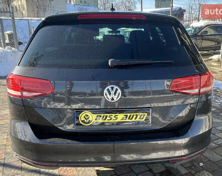 Серый Фольксваген Пассат, объемом двигателя 1.97 л и пробегом 276 тыс. км за 18200 $, фото 4 на Automoto.ua