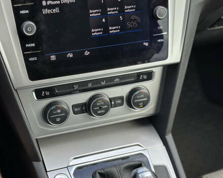 Серый Фольксваген Пассат, объемом двигателя 1.97 л и пробегом 223 тыс. км за 19600 $, фото 26 на Automoto.ua