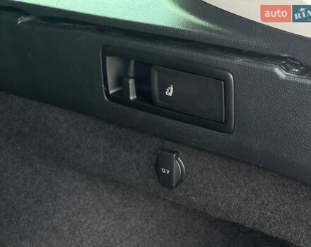 Сірий Фольксваген Пассат, об'ємом двигуна 2 л та пробігом 293 тис. км за 18200 $, фото 46 на Automoto.ua