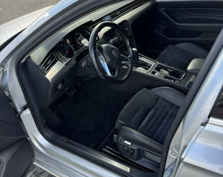 Сірий Фольксваген Пассат, об'ємом двигуна 1.97 л та пробігом 163 тис. км за 18500 $, фото 17 на Automoto.ua