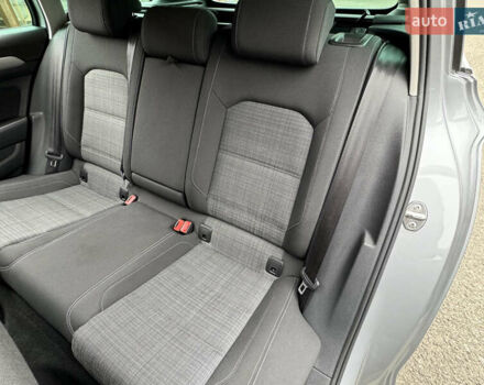 Серый Фольксваген Пассат, объемом двигателя 1.97 л и пробегом 227 тыс. км за 20499 $, фото 59 на Automoto.ua