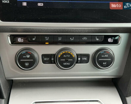 Сірий Фольксваген Пассат, об'ємом двигуна 1.97 л та пробігом 231 тис. км за 16950 $, фото 60 на Automoto.ua