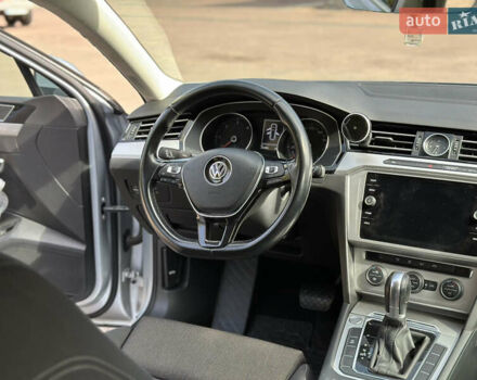 Серый Фольксваген Пассат, объемом двигателя 1.97 л и пробегом 223 тыс. км за 19600 $, фото 20 на Automoto.ua