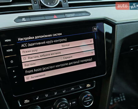 Сірий Фольксваген Пассат, об'ємом двигуна 2 л та пробігом 196 тис. км за 20999 $, фото 40 на Automoto.ua