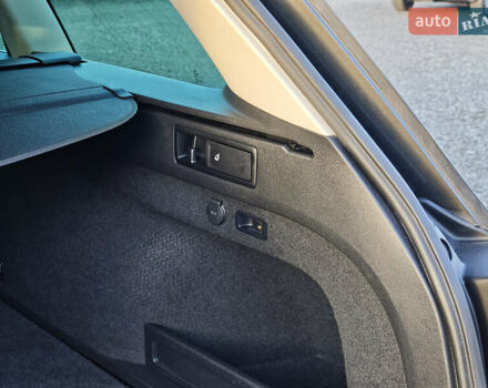 Сірий Фольксваген Пассат, об'ємом двигуна 2 л та пробігом 196 тис. км за 20999 $, фото 61 на Automoto.ua