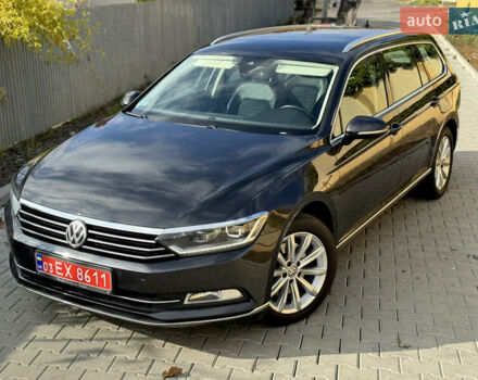 Фольксваген Пассат 2019 в Ужгороде на Automoto.ua Серый Фольксваген Пассат, объемом двигателя 1.97 л и пробегом 243 тыс. км за 18300 $, фото 12 на Automoto.ua