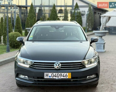 Серый Фольксваген Пассат, объемом двигателя 2 л и пробегом 247 тыс. км за 17400 $, фото 17 на Automoto.ua