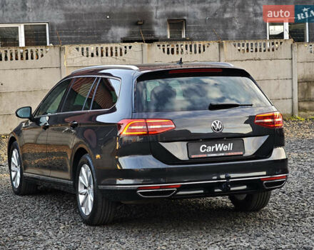 Сірий Фольксваген Пассат, об'ємом двигуна 2 л та пробігом 196 тис. км за 20999 $, фото 3 на Automoto.ua