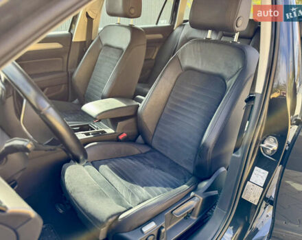 Фольксваген Пассат 2019 в Ужгороде на Automoto.ua Серый Фольксваген Пассат, объемом двигателя 1.97 л и пробегом 243 тыс. км за 18300 $, фото 22 на Automoto.ua