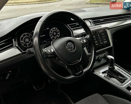 Серый Фольксваген Пассат, объемом двигателя 1.97 л и пробегом 259 тыс. км за 23999 $, фото 11 на Automoto.ua