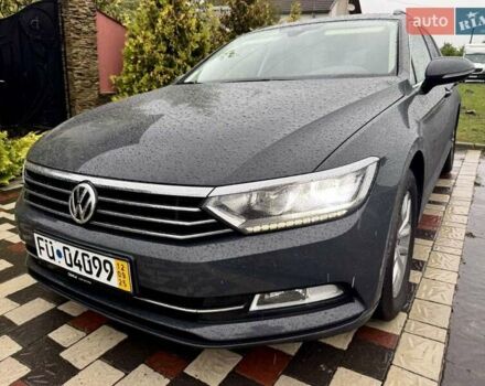 Серый Фольксваген Пассат, объемом двигателя 1.6 л и пробегом 214 тыс. км за 18300 $, фото 12 на Automoto.ua