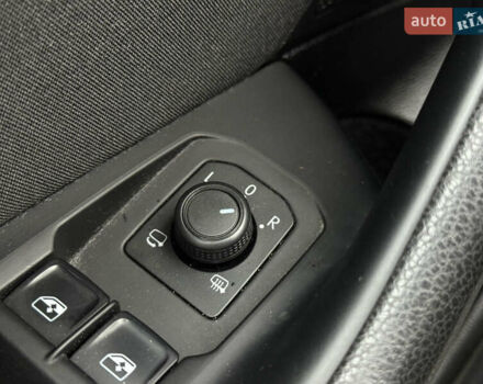 Сірий Фольксваген Пассат, об'ємом двигуна 1.97 л та пробігом 231 тис. км за 16950 $, фото 70 на Automoto.ua