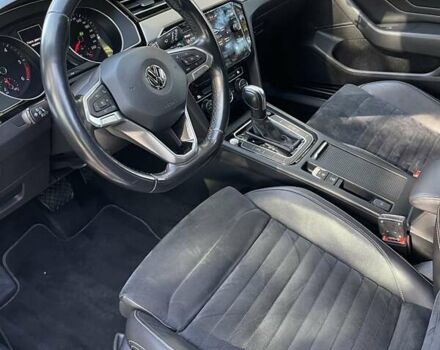 Серый Фольксваген Пассат, объемом двигателя 1.97 л и пробегом 188 тыс. км за 22500 $, фото 85 на Automoto.ua