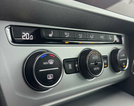 Серый Фольксваген Пассат, объемом двигателя 1.97 л и пробегом 276 тыс. км за 18500 $, фото 25 на Automoto.ua