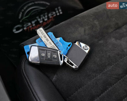 Сірий Фольксваген Пассат, об'ємом двигуна 2 л та пробігом 196 тис. км за 20999 $, фото 53 на Automoto.ua