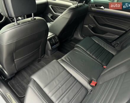 Сірий Фольксваген Пассат, об'ємом двигуна 2 л та пробігом 248 тис. км за 25800 $, фото 32 на Automoto.ua
