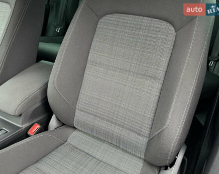 Серый Фольксваген Пассат, объемом двигателя 1.97 л и пробегом 227 тыс. км за 20499 $, фото 35 на Automoto.ua