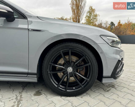 Сірий Фольксваген Пассат, об'ємом двигуна 2 л та пробігом 248 тис. км за 25800 $, фото 26 на Automoto.ua