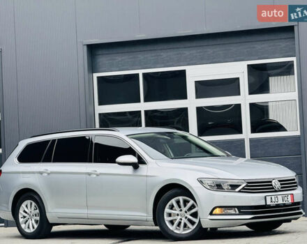 Сірий Фольксваген Пассат, об'ємом двигуна 2 л та пробігом 281 тис. км за 17500 $, фото 3 на Automoto.ua