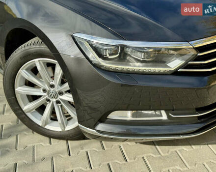 Фольксваген Пассат 2019 в Ужгороде на Automoto.ua Серый Фольксваген Пассат, объемом двигателя 1.97 л и пробегом 243 тыс. км за 18300 $, фото 3 на Automoto.ua