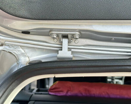 Серый Фольксваген Пассат, объемом двигателя 1.97 л и пробегом 223 тыс. км за 19600 $, фото 12 на Automoto.ua