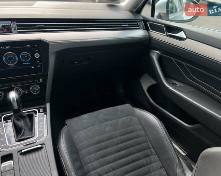 Сірий Фольксваген Пассат, об'ємом двигуна 2 л та пробігом 293 тис. км за 18200 $, фото 40 на Automoto.ua