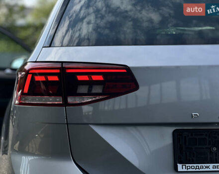 Сірий Фольксваген Пассат, об'ємом двигуна 2 л та пробігом 293 тис. км за 18200 $, фото 18 на Automoto.ua