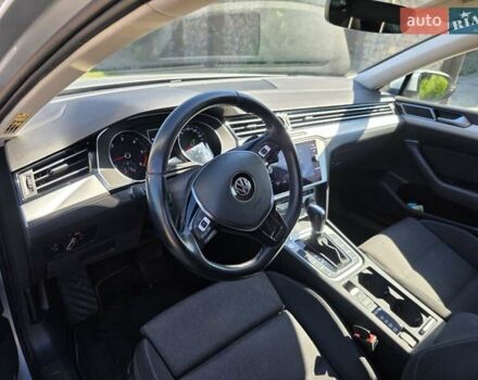 Серый Фольксваген Пассат, объемом двигателя 1.97 л и пробегом 225 тыс. км за 18000 $, фото 1 на Automoto.ua