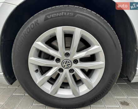 Сірий Фольксваген Пассат, об'ємом двигуна 2 л та пробігом 281 тис. км за 17500 $, фото 55 на Automoto.ua