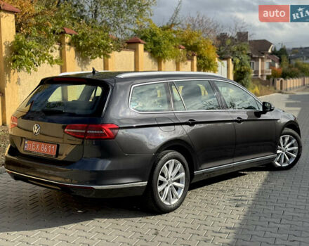 Фольксваген Пассат 2019 в Ужгороде на Automoto.ua Серый Фольксваген Пассат, объемом двигателя 1.97 л и пробегом 243 тыс. км за 18300 $, фото 15 на Automoto.ua