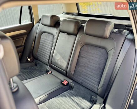 Фольксваген Пассат 2019 в Ужгороде на Automoto.ua Серый Фольксваген Пассат, объемом двигателя 1.97 л и пробегом 243 тыс. км за 18300 $, фото 19 на Automoto.ua