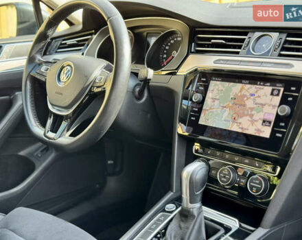 Фольксваген Пассат 2019 в Ужгороде на Automoto.ua Серый Фольксваген Пассат, объемом двигателя 1.97 л и пробегом 243 тыс. км за 18300 $, фото 48 на Automoto.ua