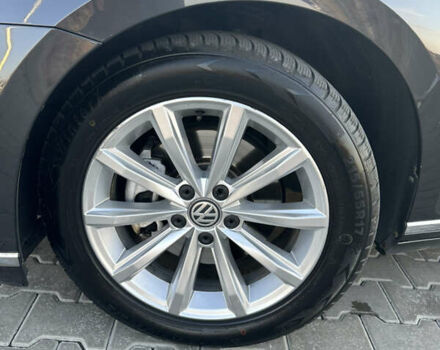 Сірий Фольксваген Пассат, об'ємом двигуна 1.6 л та пробігом 281 тис. км за 15999 $, фото 8 на Automoto.ua