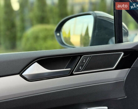 Серый Фольксваген Пассат, объемом двигателя 2 л и пробегом 247 тыс. км за 17400 $, фото 49 на Automoto.ua