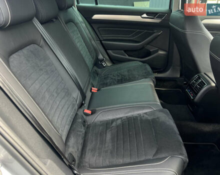 Сірий Фольксваген Пассат, об'ємом двигуна 2 л та пробігом 293 тис. км за 18200 $, фото 41 на Automoto.ua