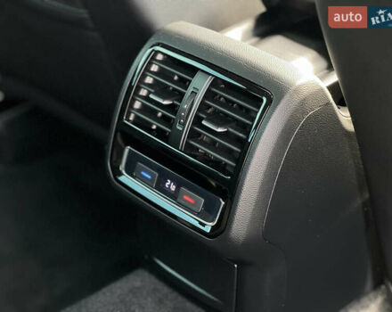 Сірий Фольксваген Пассат, об'ємом двигуна 2 л та пробігом 293 тис. км за 18200 $, фото 33 на Automoto.ua