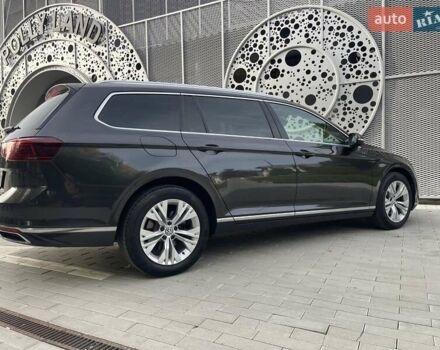 Серый Фольксваген Пассат, объемом двигателя 1.97 л и пробегом 188 тыс. км за 22500 $, фото 8 на Automoto.ua