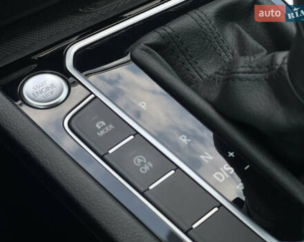 Сірий Фольксваген Пассат, об'ємом двигуна 2 л та пробігом 293 тис. км за 18200 $, фото 25 на Automoto.ua