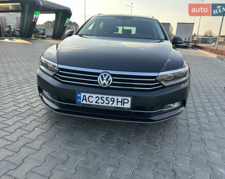 Сірий Фольксваген Пассат, об'ємом двигуна 1.6 л та пробігом 281 тис. км за 15999 $, фото 2 на Automoto.ua
