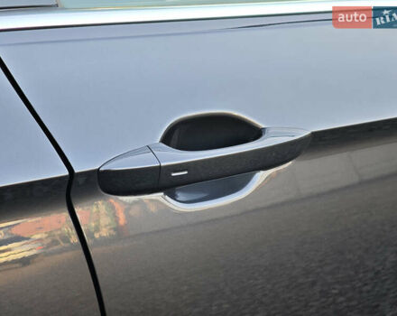 Сірий Фольксваген Пассат, об'ємом двигуна 2 л та пробігом 196 тис. км за 20999 $, фото 13 на Automoto.ua