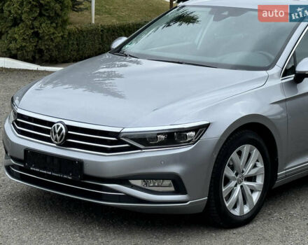 Серый Фольксваген Пассат, объемом двигателя 1.97 л и пробегом 227 тыс. км за 20499 $, фото 12 на Automoto.ua