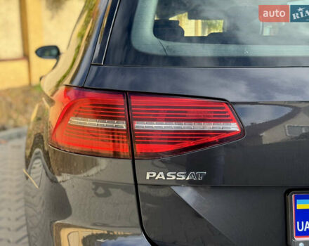 Фольксваген Пассат 2019 в Ужгороде на Automoto.ua Серый Фольксваген Пассат, объемом двигателя 1.97 л и пробегом 243 тыс. км за 18300 $, фото 9 на Automoto.ua
