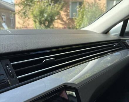 Серый Фольксваген Пассат, объемом двигателя 1.97 л и пробегом 207 тыс. км за 23000 $, фото 14 на Automoto.ua