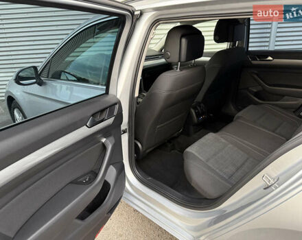 Серый Фольксваген Пассат, объемом двигателя 2 л и пробегом 205 тыс. км за 19500 $, фото 46 на Automoto.ua