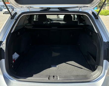 Серый Фольксваген Пассат, объемом двигателя 1.97 л и пробегом 170 тыс. км за 22200 $, фото 23 на Automoto.ua