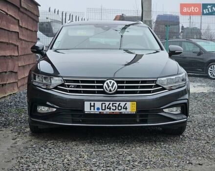 Серый Фольксваген Пассат, объемом двигателя 1.97 л и пробегом 226 тыс. км за 21300 $, фото 22 на Automoto.ua